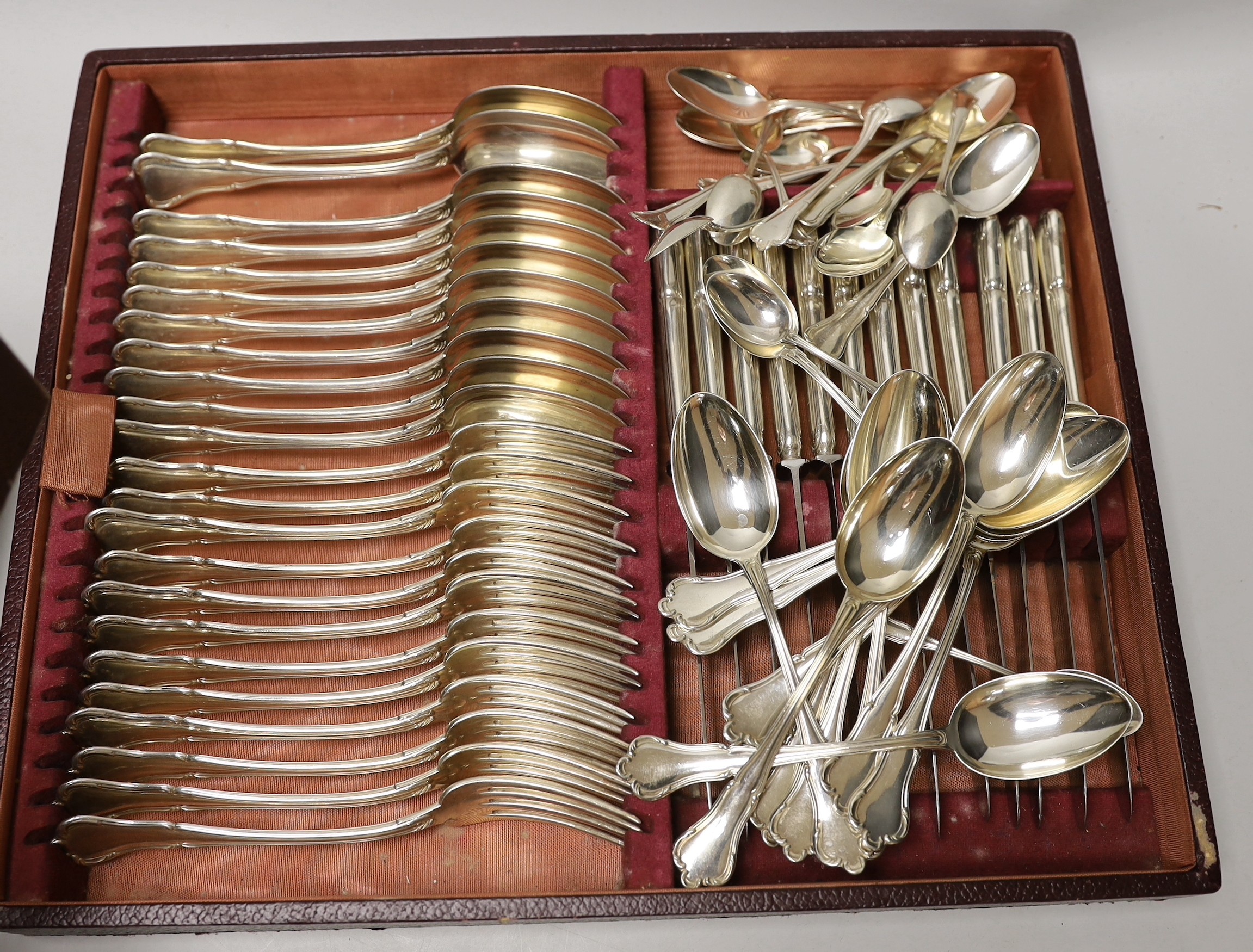 A matched part canteen of mid 20th century Italian 800 standard white metal cutlery